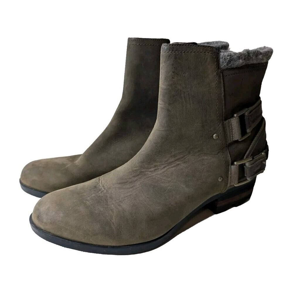 Sorel Hunter Green Lolla Heeled Ankle Boots with Shearling Trim/Buckle size 12